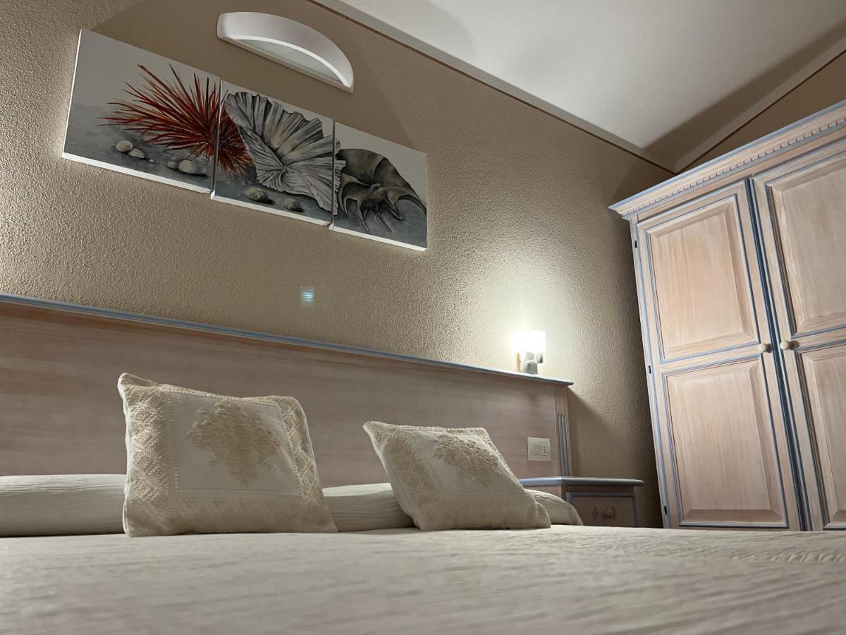 Hotel Lu Pitrali San Teodoro  Eksteriør bilde