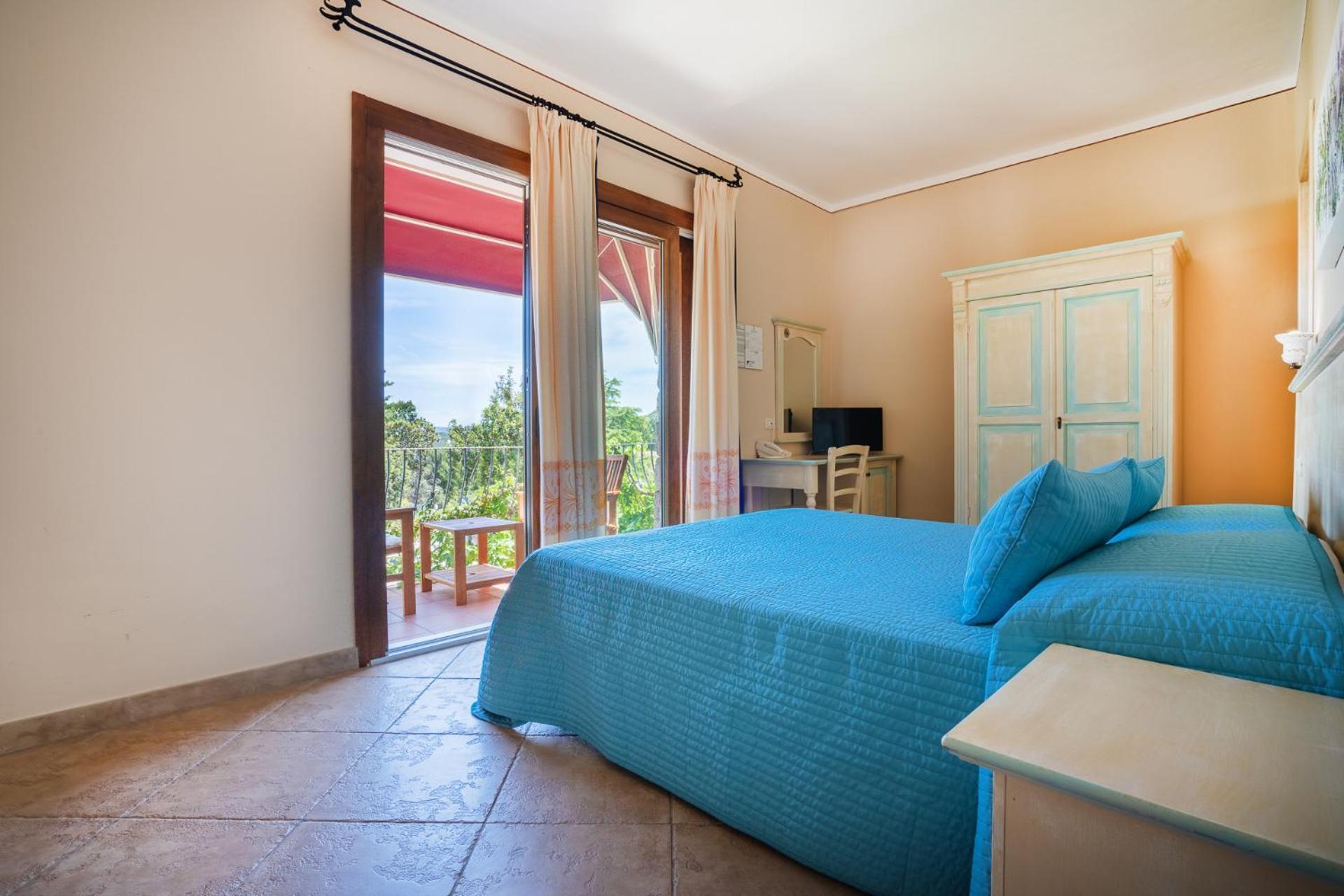 Hotel Lu Pitrali San Teodoro  Eksteriør bilde