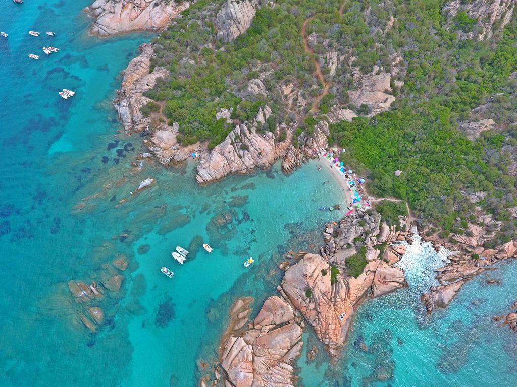 Hotel Lu Pitrali San Teodoro  Eksteriør bilde