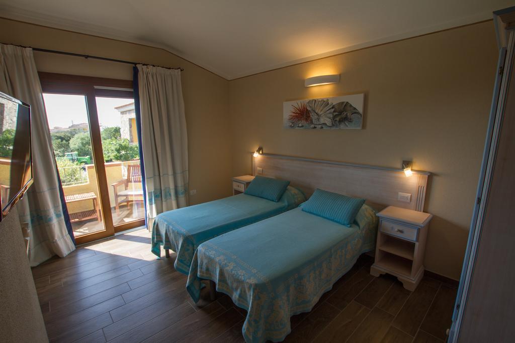 Hotel Lu Pitrali San Teodoro  Eksteriør bilde